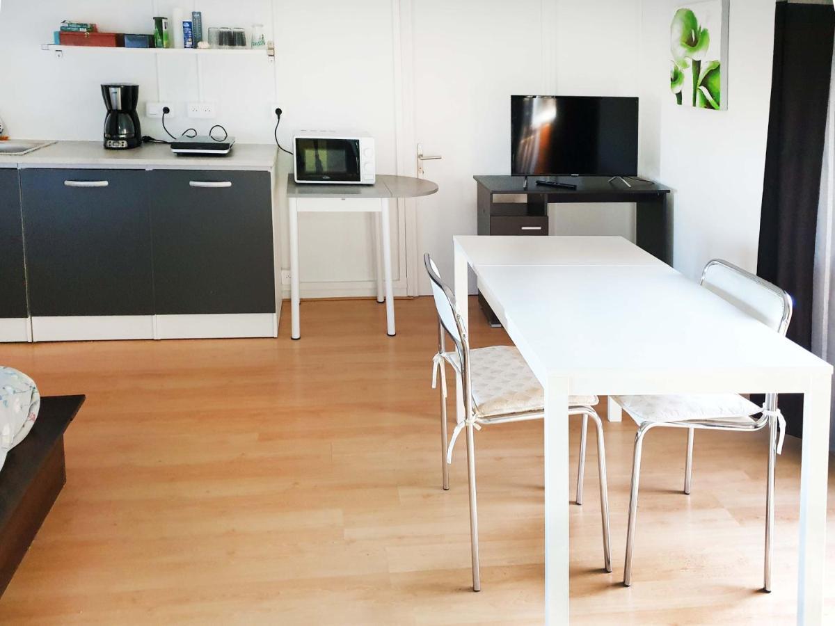 Studio, Chambres, Appartement, Gite Vendegies-sur-Ecaillon Екстериор снимка