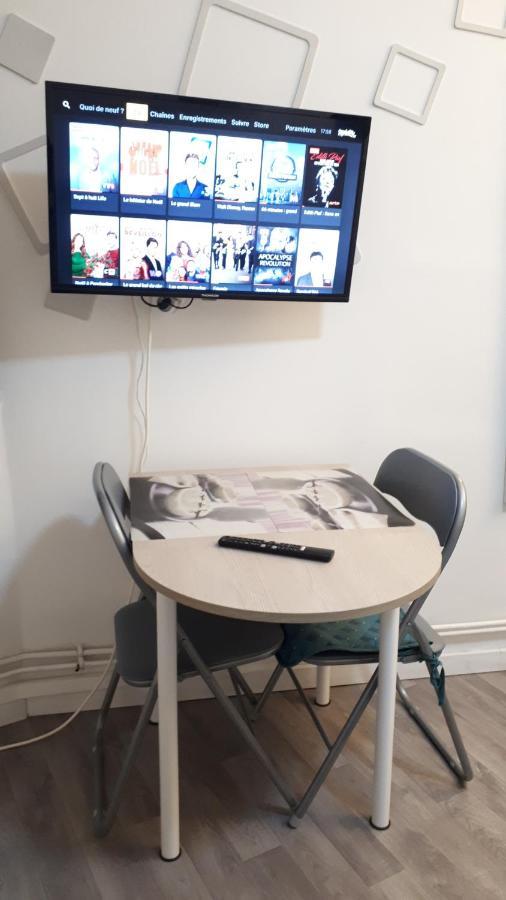 Studio, Chambres, Appartement, Gite Vendegies-sur-Ecaillon Екстериор снимка